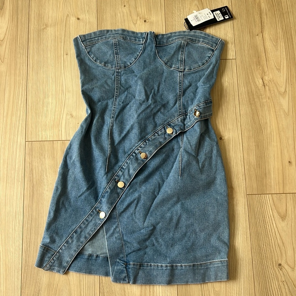 NEW Windsor Denim Dress
